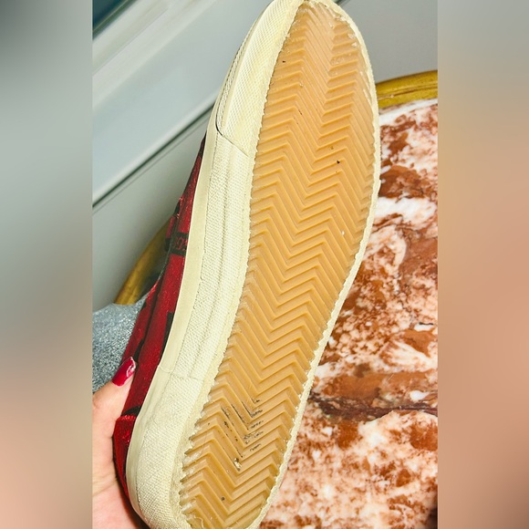 GOLDEN GOOSE DELUXE Red Velvet Pull On Socks Sneakers Size 8 fits 7.5 also - Picture 6 of 13